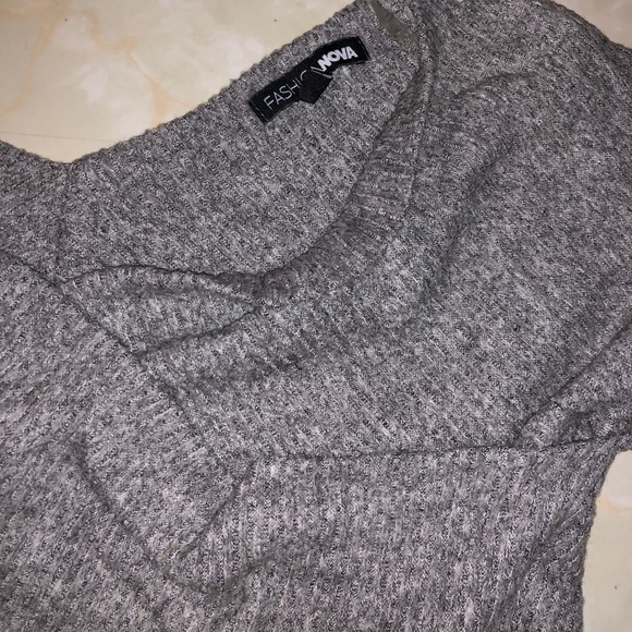 Top - Picture 3 of 3